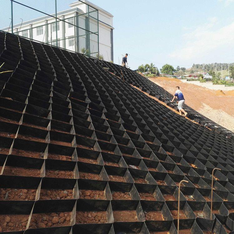 羞羞视频免费观看格室廣泛用於淺層地基處理、坡麵防衝和城市大型管道支撐